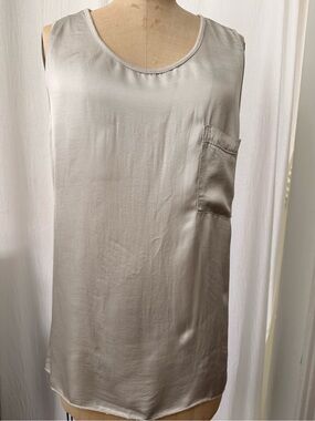 Eternelle, Silk blend, Sleeveless Satin Pocket Tank Top sz L